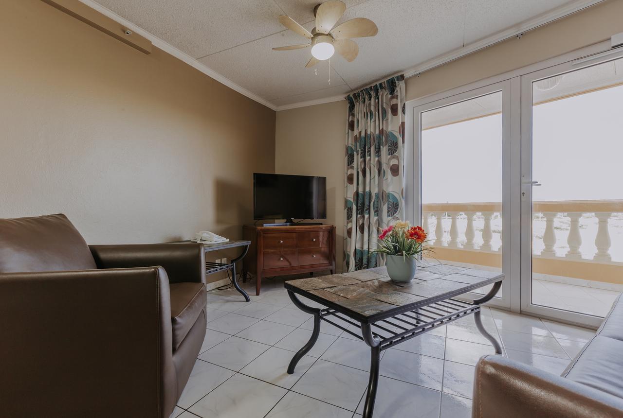 شاطئ بالم La Quinta Beach Resort المظهر الخارجي الصورة