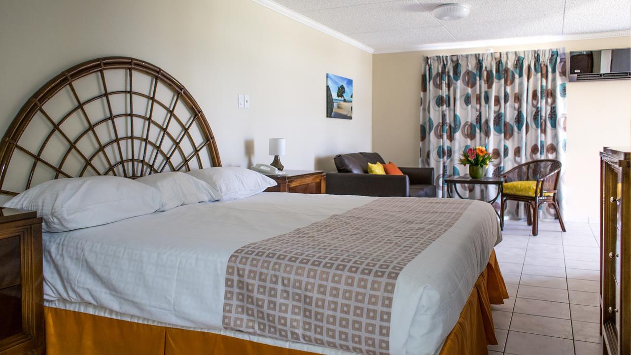 شاطئ بالم La Quinta Beach Resort المظهر الخارجي الصورة
